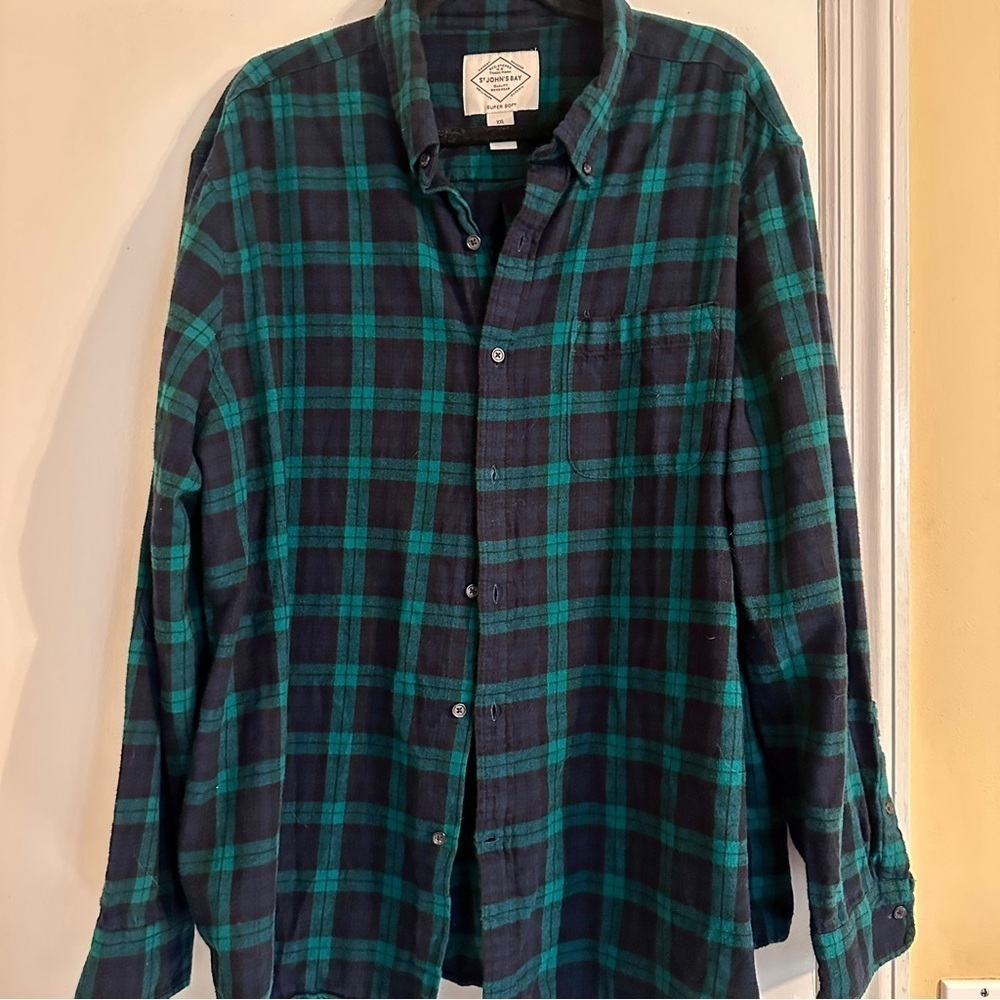 St. John’s Bay Blue Green Plaid flannel men’s XXL